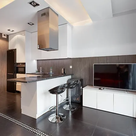 Warta River Chic Studio Poznan